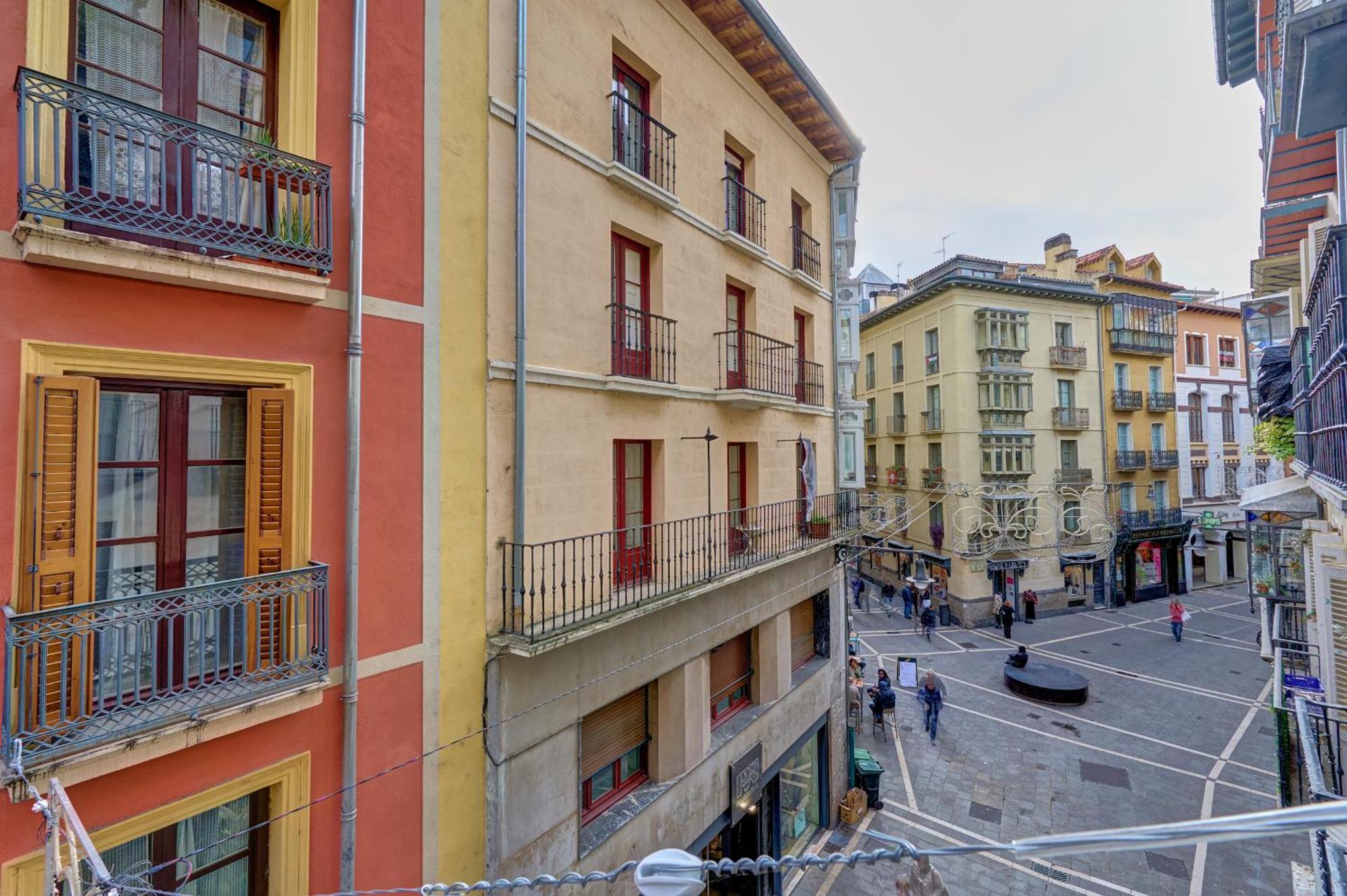 Heart Of Pamplona Apartments IV By Clabao Εξωτερικό φωτογραφία